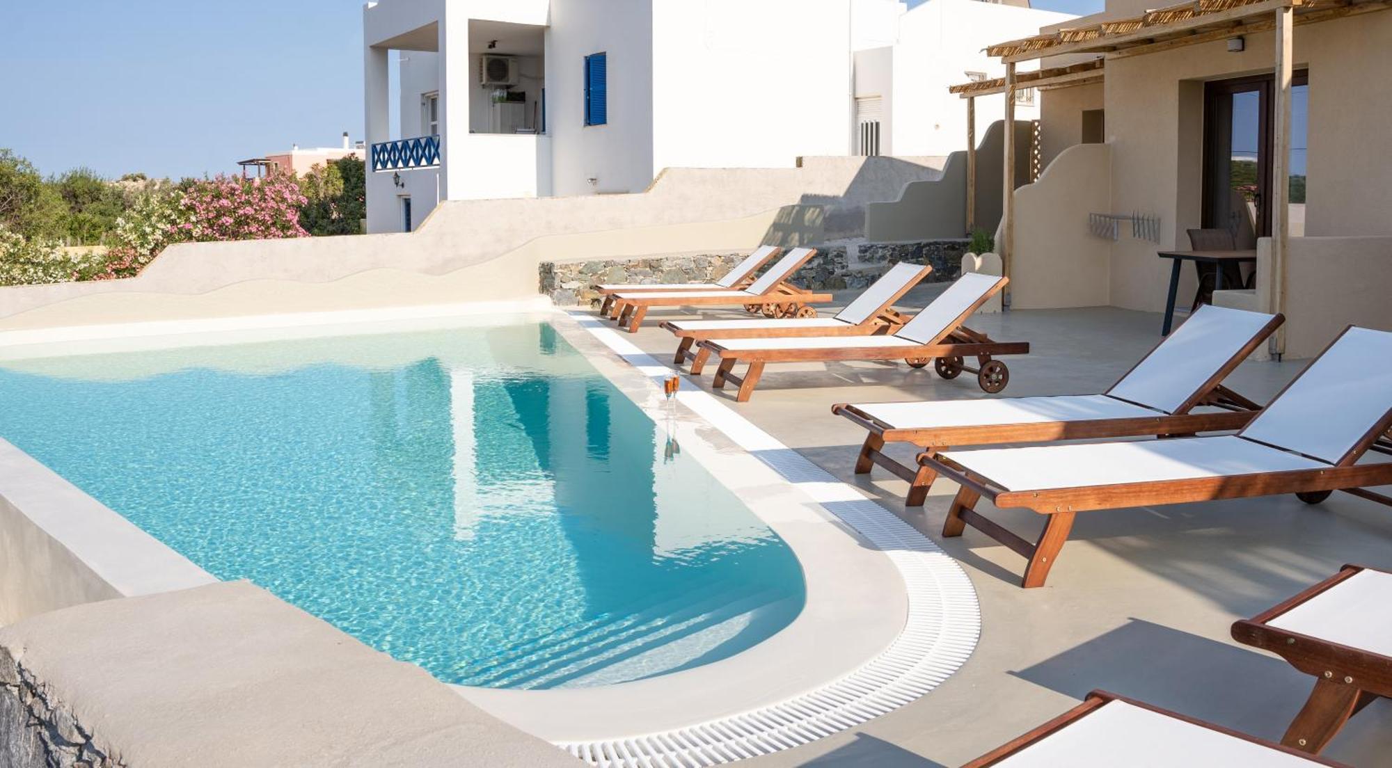 Dipolis Luxury Apartments Syros Episkopion  Exterior photo